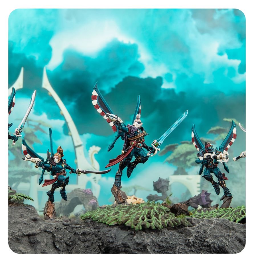 Warhammer 40,000 Aeldari Corsair Skyreavers Miniatures Set – 5 Customizable Plastic Figures with Jump Packs & Weapon Options for Warhammer 40K