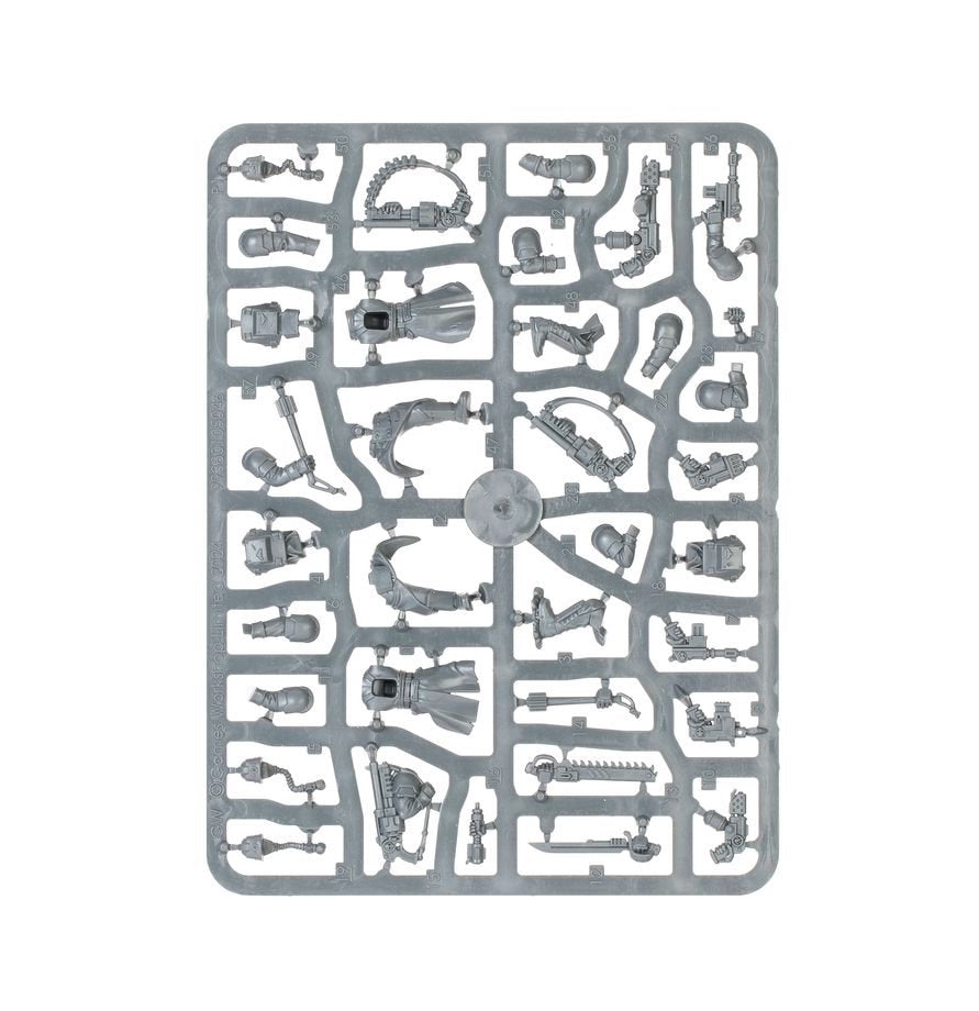 Warhammer 40,000 Astra Militarum Death Korps of Krieg Combat Engineers Set – 5+1 Plastic Miniatures Kit with Customisable Weapons, Remote Mine