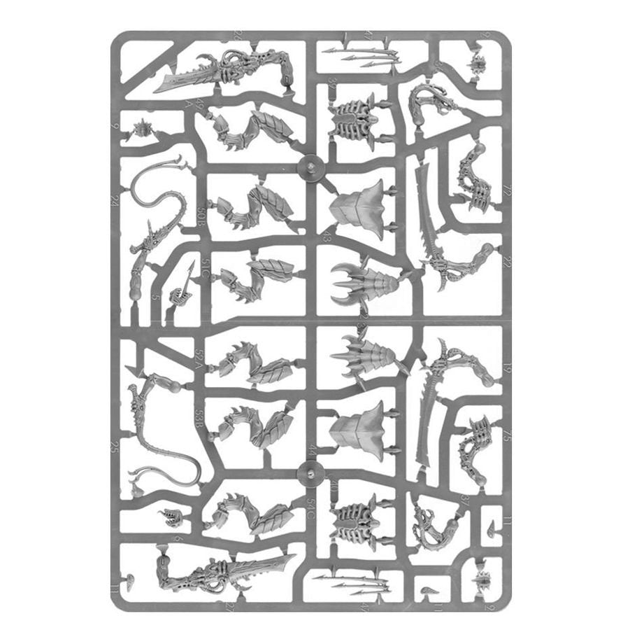 Warhammer 40,000 Tyranids Warriors Miniatures Kit – Build 3 Tyranid Warriors or Tyranid Prime – Customizable Bio-Weapons & Poses – Plastic Tabletop