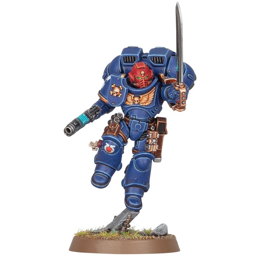 Warhammer 40K Assault Intercessors with Jump Packs - Space Marine Airborne Assault Squad Miniatures - Build 5 Jump Pack Intercessors with Chainswords